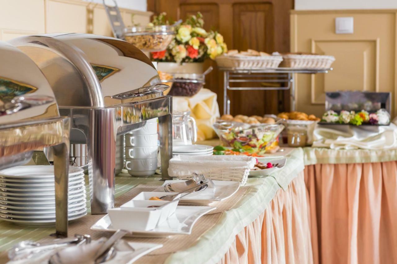 Hotell Arkadia 3*